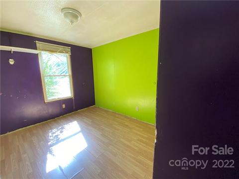 4126 Old Buff Rd, Hickory, NC 28602 photo 8
