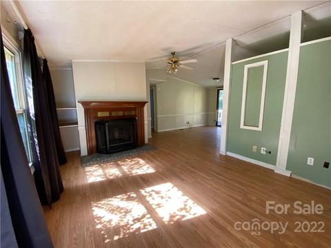 4126 Old Buff Rd, Hickory, NC 28602 photo 2