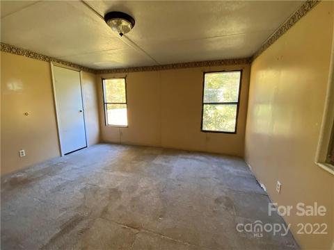 4126 Old Buff Rd, Hickory, NC 28602 photo 5