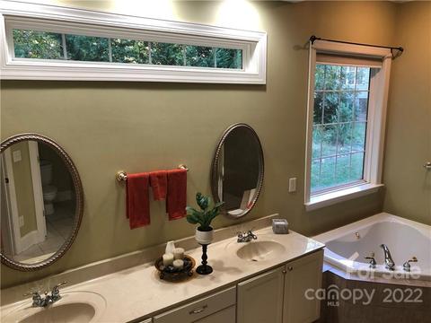 8477 Mayflower Ct, Terrell, NC 28682 photo 31