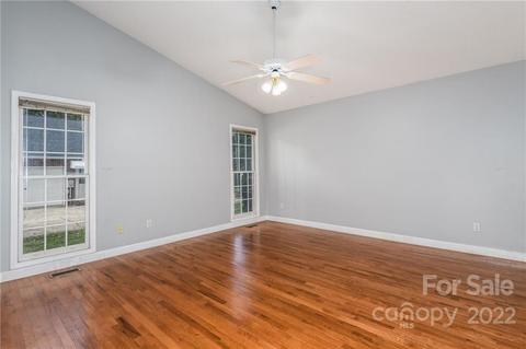 5214 Olde School Dr, Hickory, NC 28602 photo 13