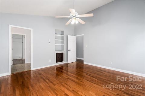 5214 Olde School Dr, Hickory, NC 28602 photo 14