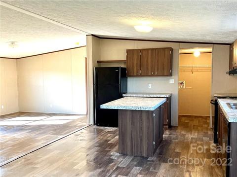 202 Trivette Rd, Harmony, NC 28634 photo 4