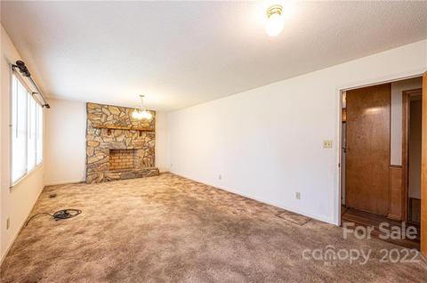 18 Cedar Forest Loop, Hickory, NC 28601 photo 4