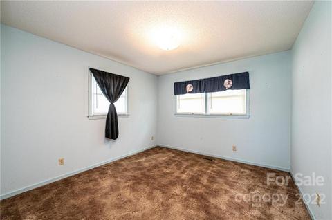 18 Cedar Forest Loop, Hickory, NC 28601 photo 12