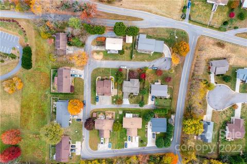 107 Pebblebrook St, Clyde, NC 28721 photo 45