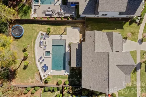 727 Patrick Johnston Ln, Davidson, NC 28036 photo 12