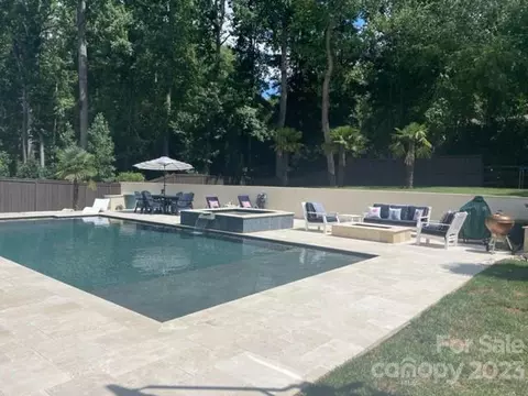 727 Patrick Johnston Ln, Davidson, NC 28036 photo 8