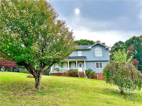 4459 Magnolia Ln, Hudson, NC 28638