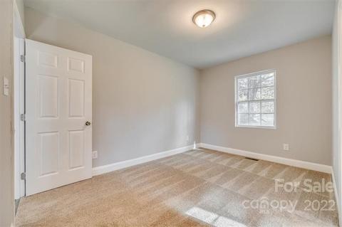 5226 Farran Dr, Stanley, NC 28164 photo 18