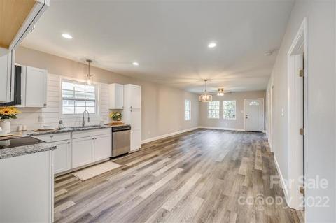 5226 Farran Dr, Stanley, NC 28164 photo 8