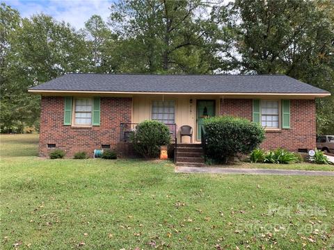 2161 Powell Ave, Lancaster, SC 29720 photo 1