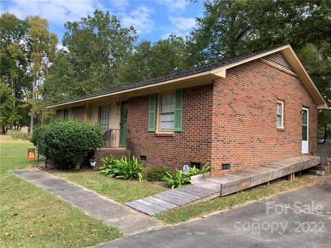 2161 Powell Ave, Lancaster, SC 29720 photo 2