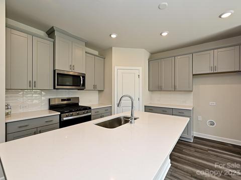 1045 Red Apple St, Monroe, NC 28110 photo 10