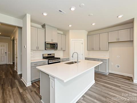 1045 Red Apple St, Monroe, NC 28110 photo 9