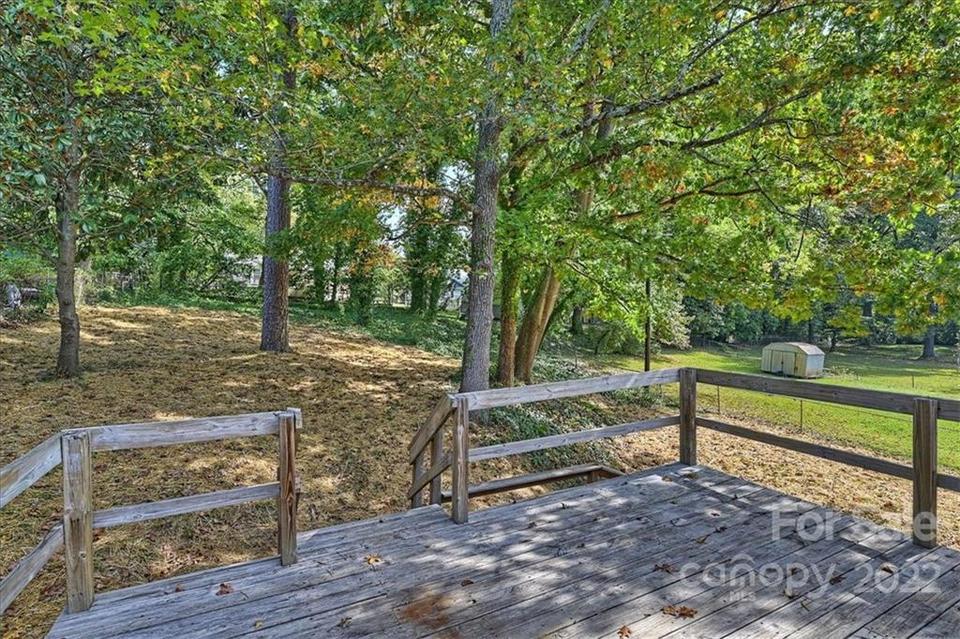  5621 Burleson Dr, Charlotte, NC 28215 photo 25