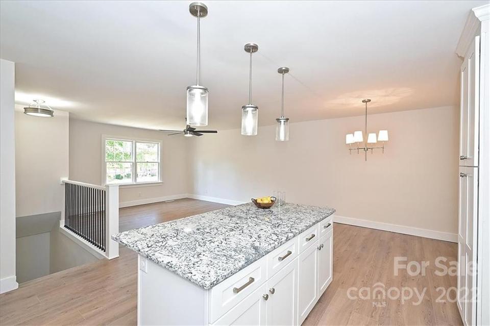  5621 Burleson Dr, Charlotte, NC 28215 photo 13