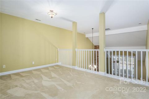2776 Player Ne Cir NE, Conover, NC 28613 photo 23