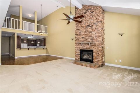2776 Player Ne Cir NE, Conover, NC 28613 photo 6