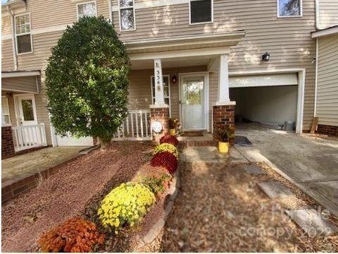 334 Bridal Veil Dr, Charlotte, NC 28217