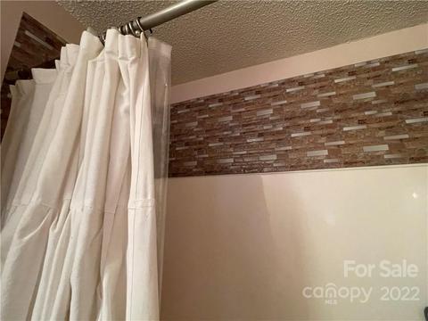 6530 Beechtree Ct, Hickory, NC 28601 photo 13