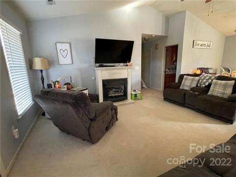 6530 Beechtree Ct, Hickory, NC 28601 photo 3