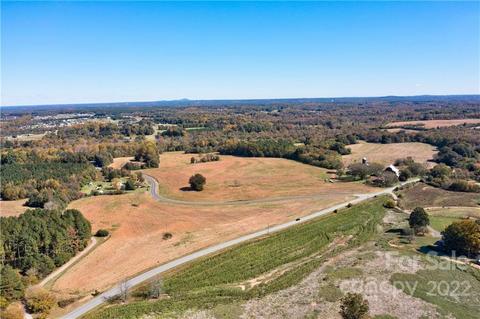 4648 Crouse Rd, Crouse, NC 28033 photo 6