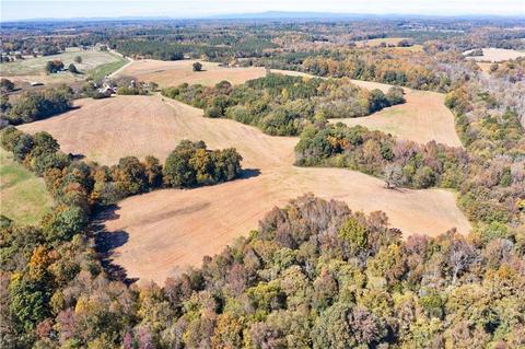 4648 Crouse Rd, Crouse, NC 28033 photo 8