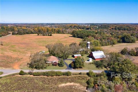 4648 Crouse Rd, Crouse, NC 28033 photo 3