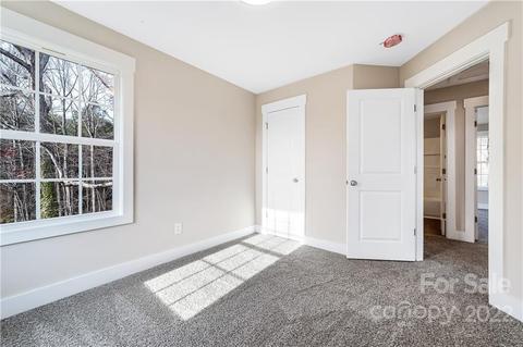 2155 Colonial Ln, Hickory, NC 28601 photo 22