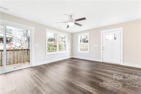 2155 Colonial Ln, Hickory, NC 28601 photo 14