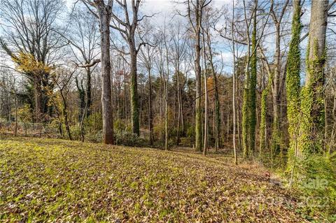 2155 Colonial Ln, Hickory, NC 28601 photo 9