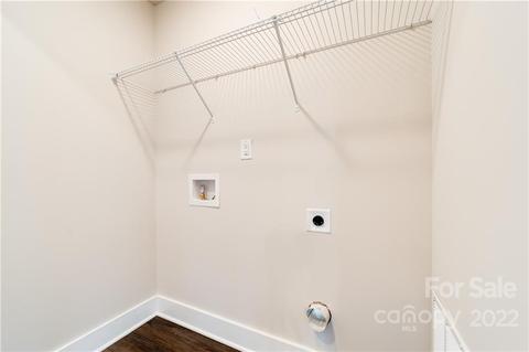 2155 Colonial Ln, Hickory, NC 28601 photo 27