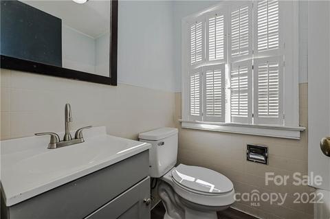 209 W Spring St, Troy, NC 27371 photo 24