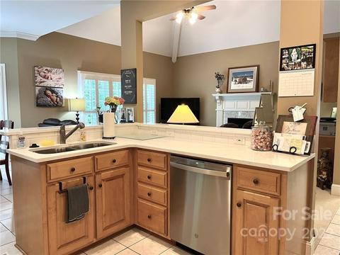 6376 Fox Chase Dr, Davidson, NC 28036 photo 9