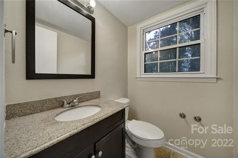 11241 Hallmark Dr, Matthews, NC 28105 photo 12