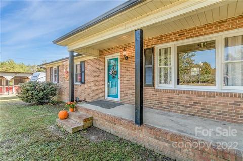 2354 Smith Rd, Clover, SC 29710 photo 1