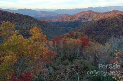 0 Gneiss Ln, Sylva, NC 28779