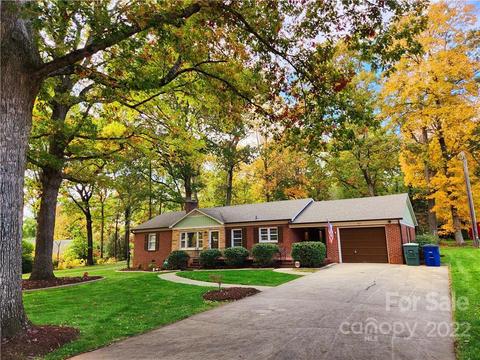 511 2nd Ave NE, Conover, NC 28613 photo 3