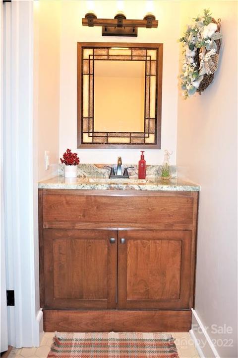 511 2nd Ave NE, Conover, NC 28613 photo 37