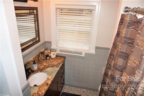 511 2nd Ave NE, Conover, NC 28613 photo 32