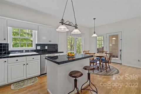 43 Heron Cove Loop, Hickory, NC 28601 photo 6