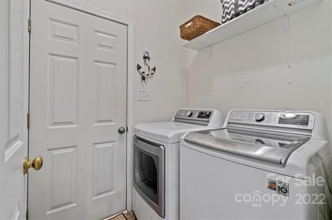 43 Heron Cove Loop, Hickory, NC 28601 photo 11