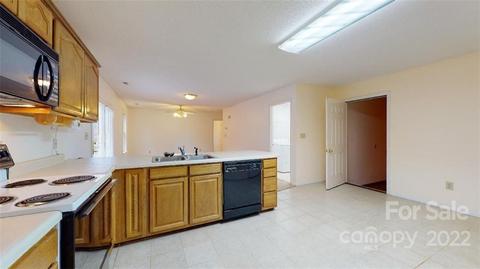 31 Waycaster Rd, Marion, NC 28752 photo 9