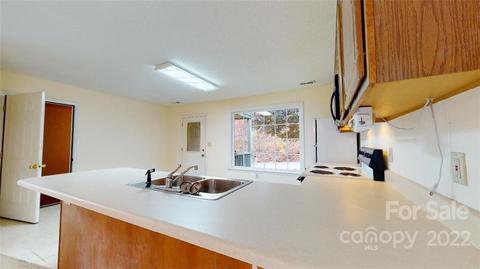 31 Waycaster Rd, Marion, NC 28752 photo 14