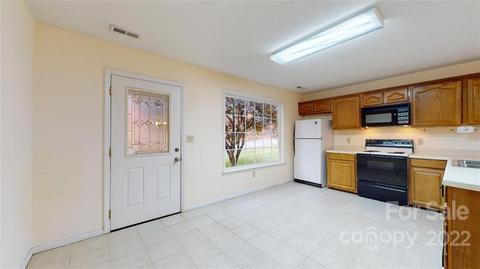 31 Waycaster Rd, Marion, NC 28752 photo 10