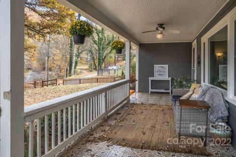 252 Ridgeway St, Sylva, NC 28779 photo 6