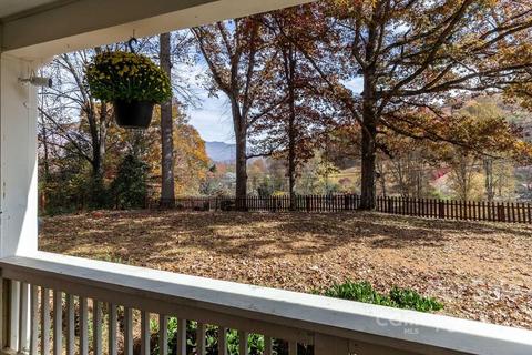252 Ridgeway St, Sylva, NC 28779 photo 9