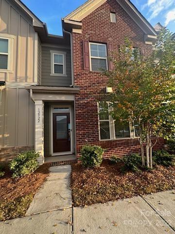 12922 Robert Walker Dr, Davidson, NC 28036 photo 1