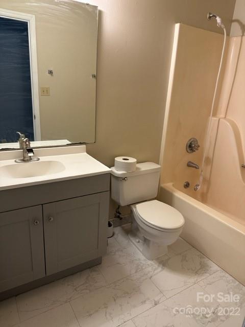 902 30th St NE, Conover, NC 28613 photo 9